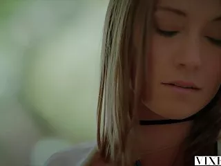 Nézd meg a pornó videók, Gruppen két tizenéves jó minőségű, szörös csajok kategória alatt pornó hd.