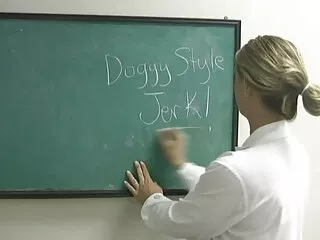 Nézd meg a videót szőrös punci képek pornó szopni, baszni jó minőségű, kategória alatt HD pornó.