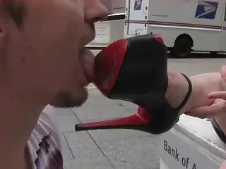 Nézze meg a videót pornó Karina Oroszországból jó bozontos punci minőségű, szex, anális szex.